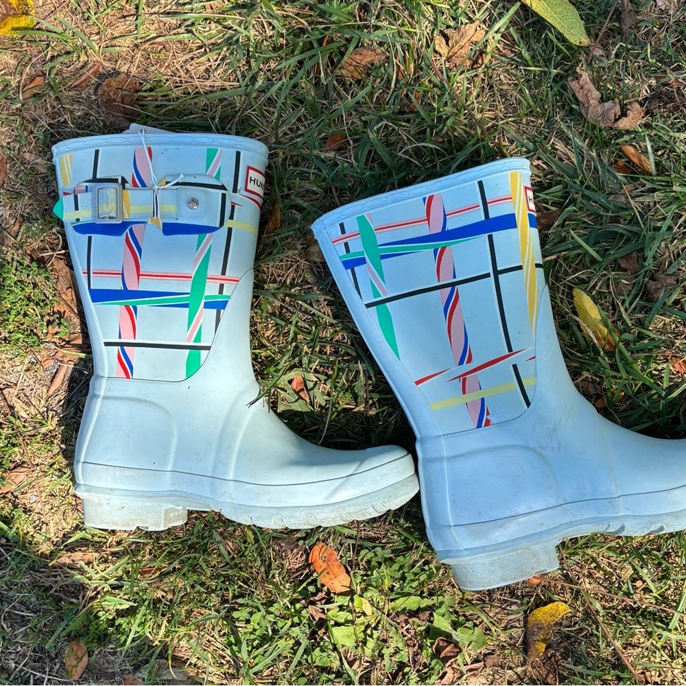 Hunter Kids Light Blue Patterned Rain Boots - Picture 2 of 9